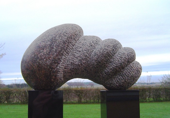 gal/Granit skulpturer/svenskbrobygger.JPG